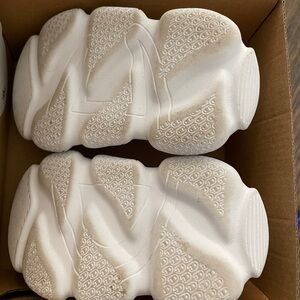 4C champion sneakers